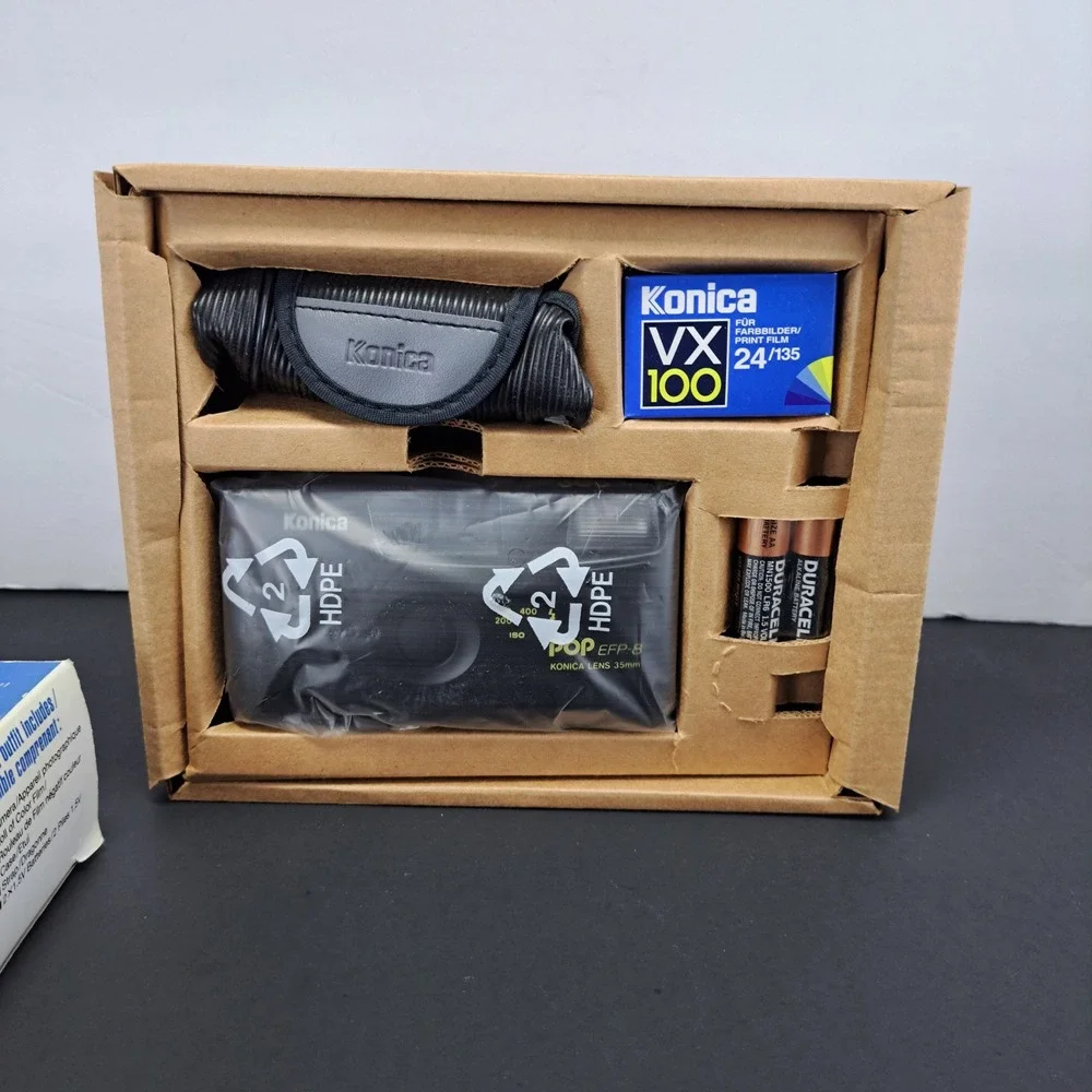 MINT KONICA POP EFP-8 35mm Film Camera Gift Set-New Old Stock NOS Boxed Kit